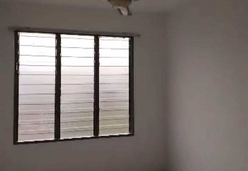 Sri Lanang Flat (Rumah Pangsa Sri Lanang)