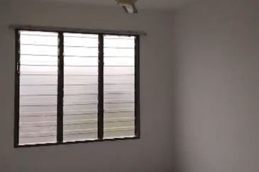 Sri Lanang Flat (Rumah Pangsa Sri Lanang)