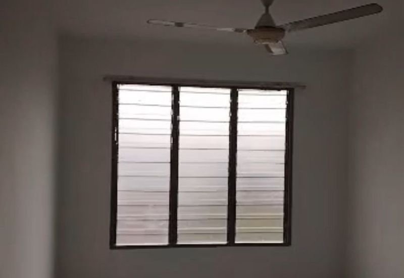 Sri Lanang Flat (Rumah Pangsa Sri Lanang)