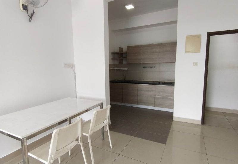 Seri Austin Luxury Apartment