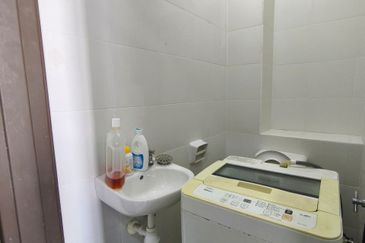 Seri Austin Luxury Apartment