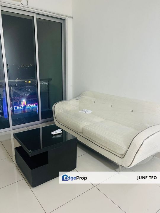 Strategic Location Fully Furnished Good Condition 1room Apt @ Austin Suites for Rent, Johor, Johor Bahru