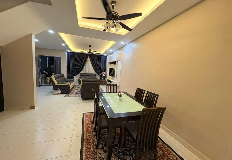 Clover @ Taman Pulai Mutiara 2