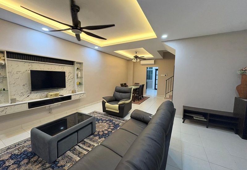 Clover @ Taman Pulai Mutiara 2