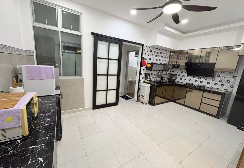 Clover @ Taman Pulai Mutiara 2