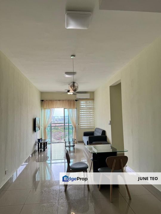 Strategic Location Fully Furnished Good Condition 3room Apt @ Meridin Bayvue for Rent, Johor, Masai