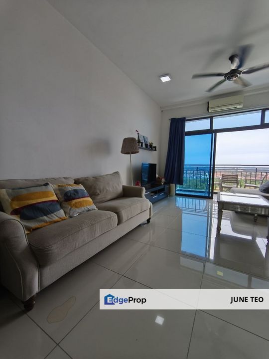 Strategic Location High Floor Low Density Fully Furnished 3room Apt @ Seri Austin Residence for Rent, Johor, Johor Bahru