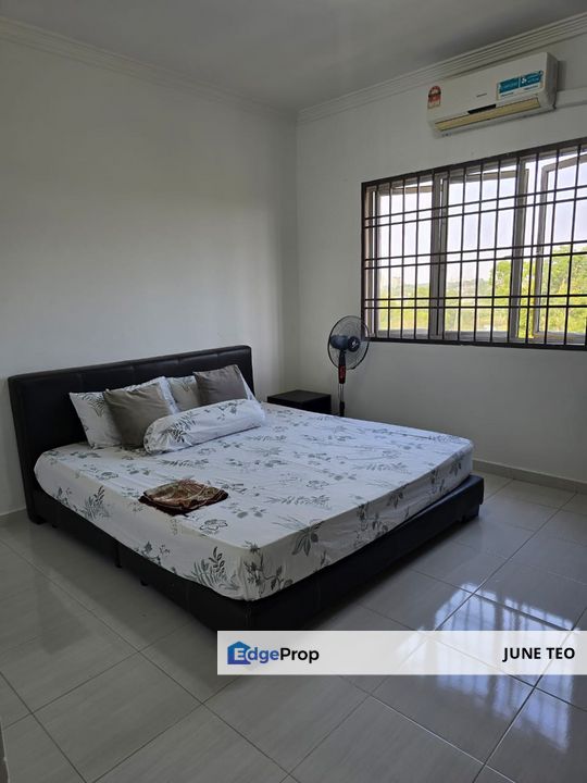 Strategic Location Mid Floor Fully Furnished Good Condition 3room Apt @ Prima Regency for Rent, Johor, Plentong