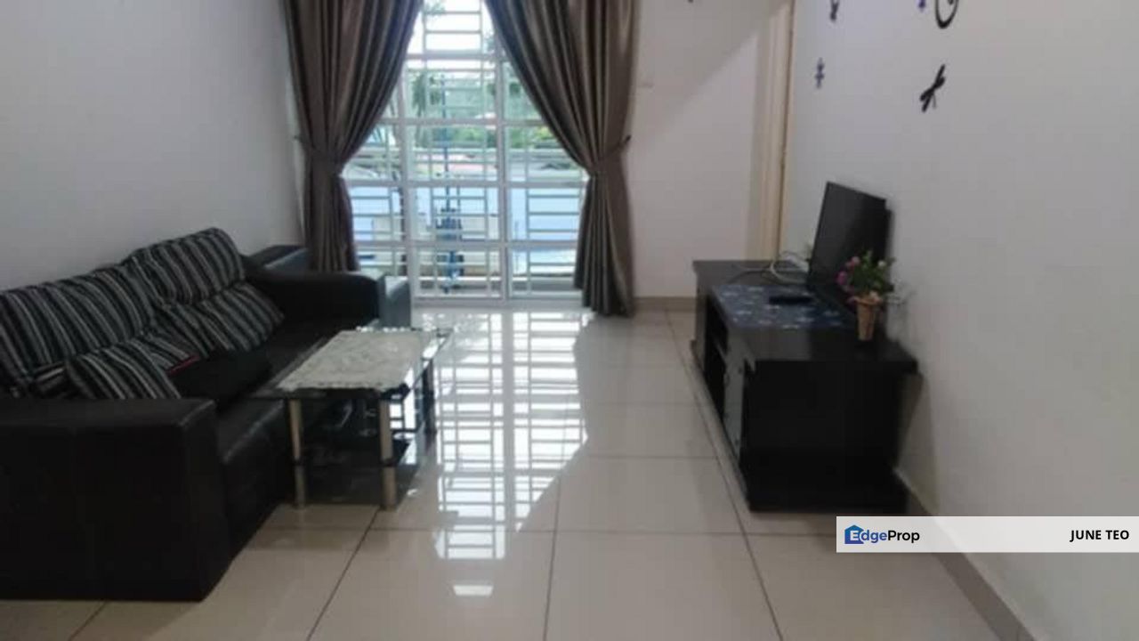 Strategic Location Fully Furnished Good Condition 2room Apt @ Nusa Height for Rent, Johor, Gelang Patah