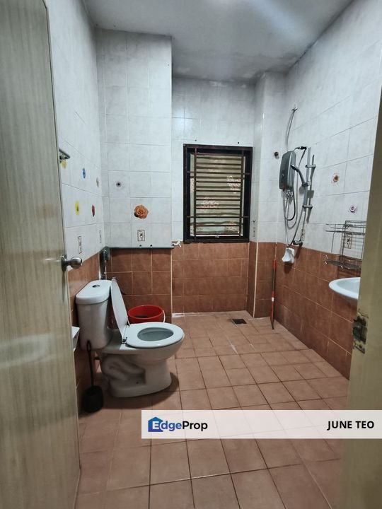 Strategic Location Renovated Fully Furnished 2sty Terrace @ Seri Austin for Rent, Johor, Johor Bahru