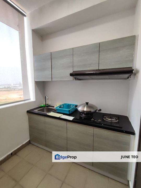 Fully Furnished Good Condition High Floor Low Density 3room Apt @ Seri Austin Residence for Rent, Johor, Johor Bahru