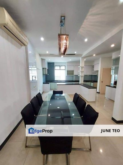 Spacious Good Condition Partial Furnished 2sty Terrace End Lot @ Laguna for Rent, Johor, Johor Bahru