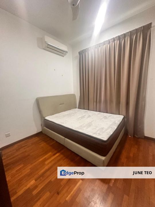 High Floor River View Fully Furnished 3room Apt Crescent Bay for Rent
