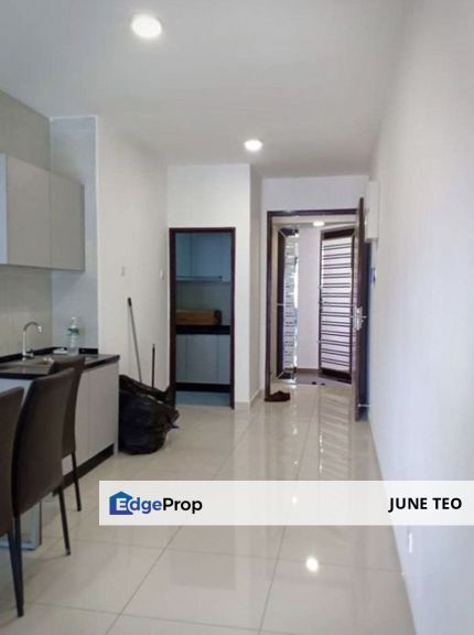 Furnished Good Condition 3room Apt @ Daya Residence for Sale, Johor, Johor Bahru