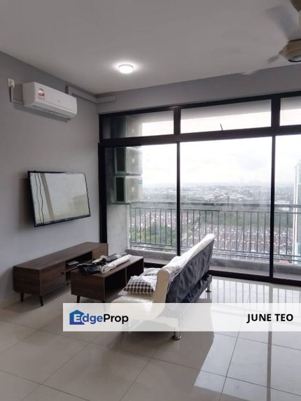 Good Location Good Condition Partial Furnished 2room Apt @ Austin Regency for Rent, Johor, Johor Bahru