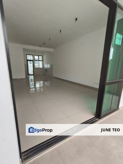 Brand New Good Condition 2sty Terrace @ Senadi Hill for Sale, Johor, Nusajaya