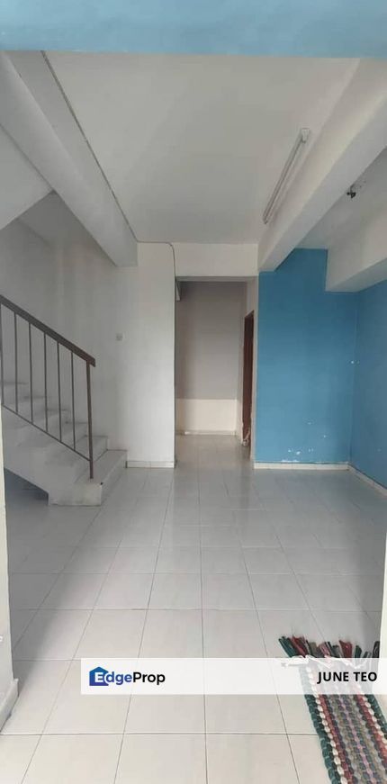 Original Condition 3room Duplex Townhouse @ Sri Awana for Sale, Johor, Skudai