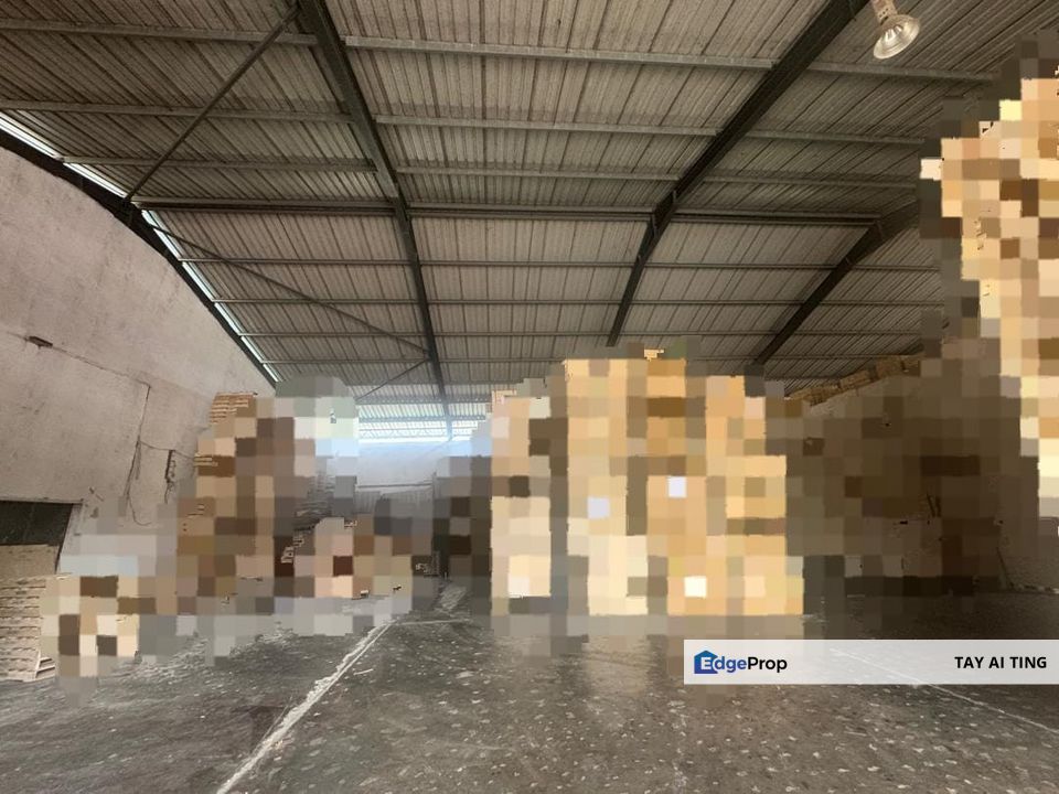 Single Storey Factory (Office + 2 Warehouses) in Kulai , Johor, Kulai