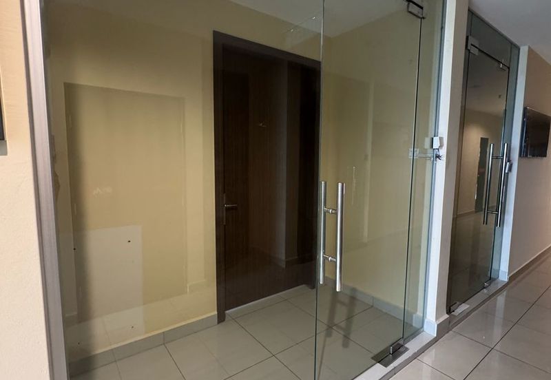 Austin 18 Versatile Business Suites