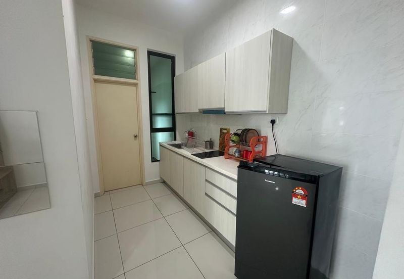 D'Summit Residences @ Kempas Utama