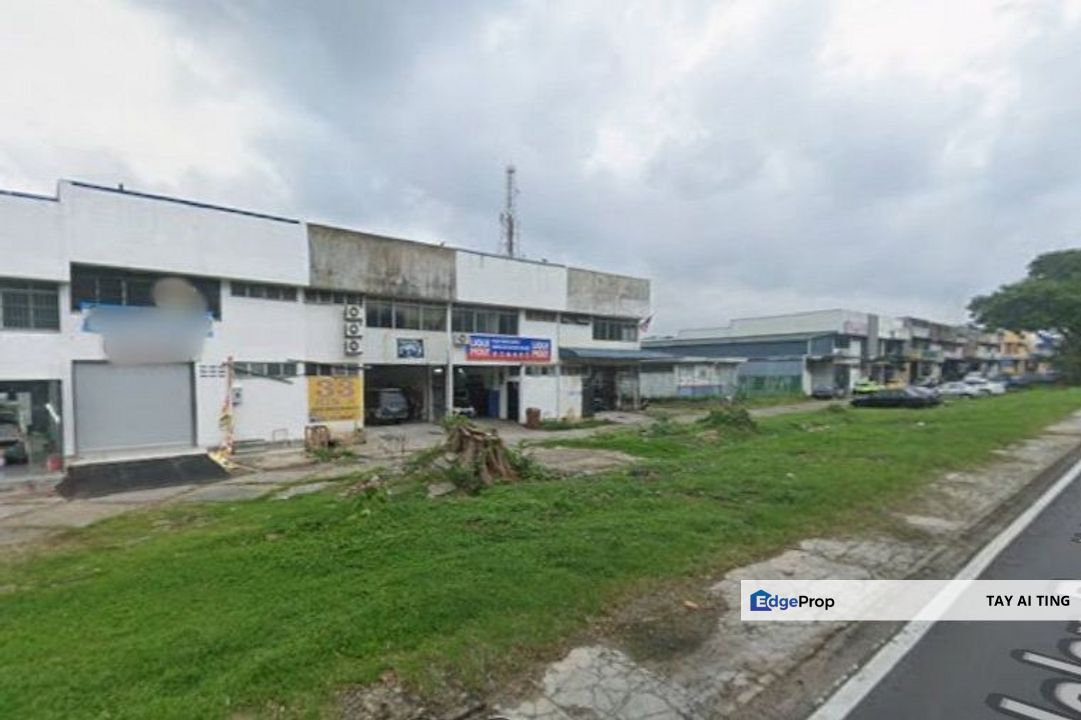 Taman Universiti Skudai 1.5 Storey Terrace Factory, Johor, Skudai