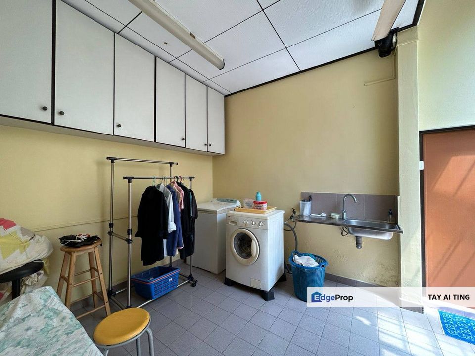 Johor Bahru Town Area Bungalow near CIQ, Johor, Johor Bahru