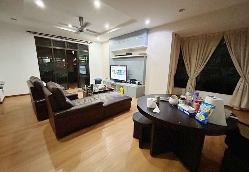 Taman Austin Heights