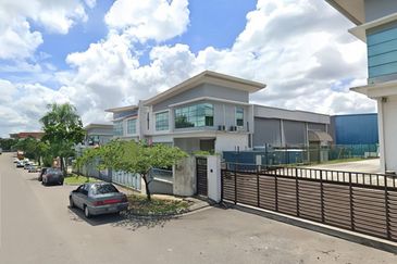Kempas Utama Industrial Park