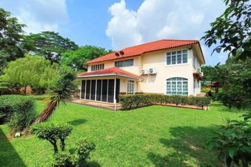 Stulang Laut / Darat