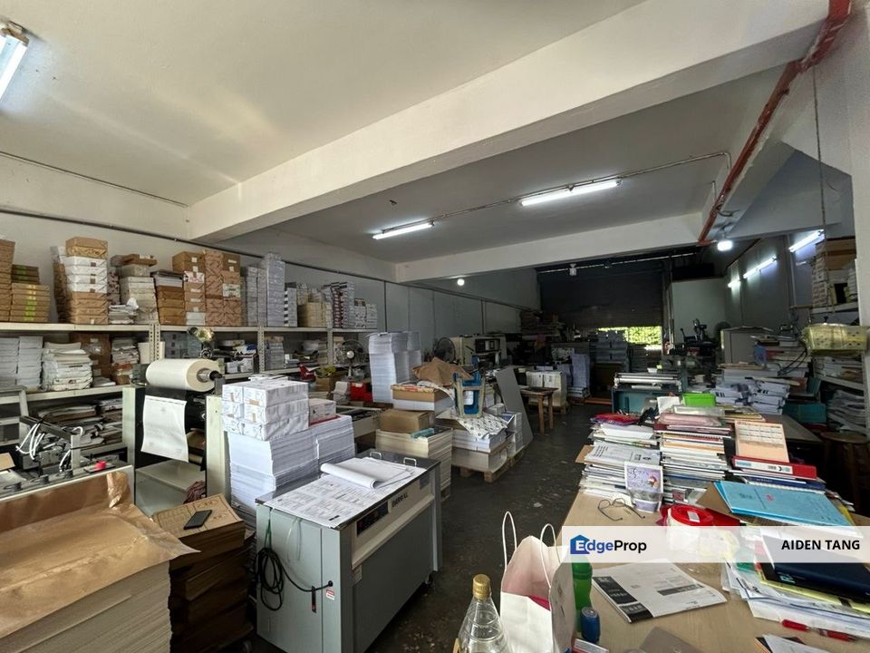 Taman Universiti Skudai 1.5 Storey Terrace Factory, Johor, Skudai