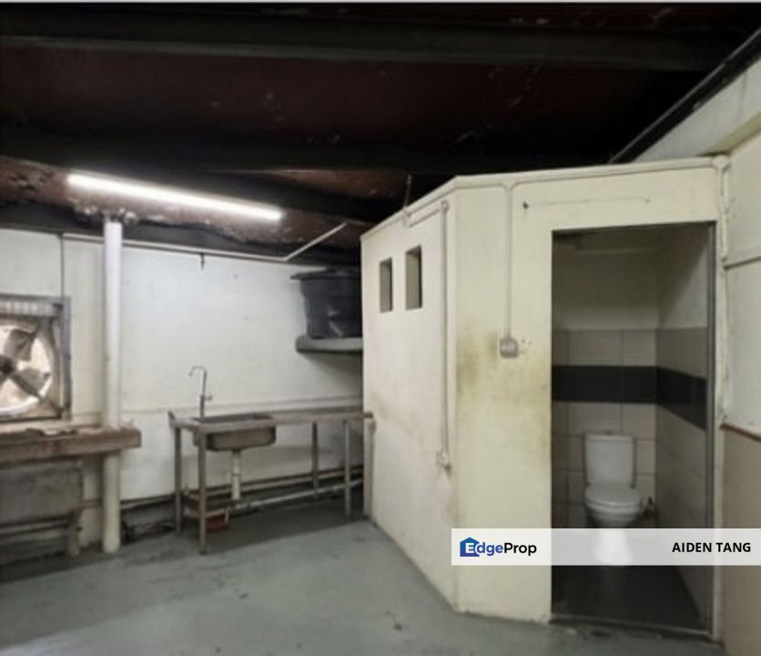 Permas Jaya 2 Adjoining Terrace Factory for Rental @RM10,000 By AIDEN ...