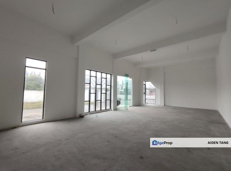 Eco Business Park 1 Semi D Factory near Kempas / Dato Onn (Medium Title), Johor, Johor Bahru