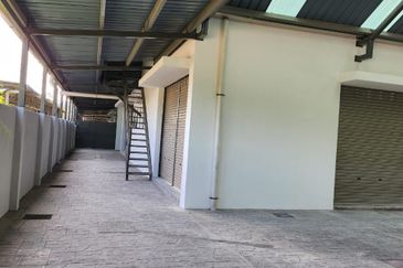 Jalan Tok Ungku, Rahang