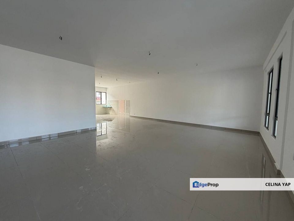 Limited Total Units: 5 Huge House Size Double Storey at Seremban Town RM 6XX K, Negeri Sembilan, Seremban