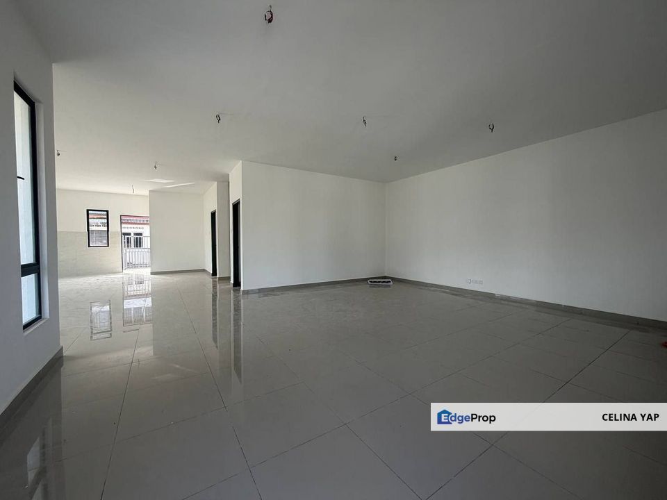 Limited Total Units: 5 Huge House Size Double Storey at Seremban Town RM 6XX K, Negeri Sembilan, Seremban