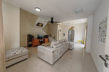 Alam Sanctuary/ALAM PUTRA/END LOT/TOWN HOUSE/LOWER FLOOR