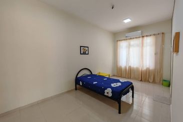 Alam Sanctuary/ALAM PUTRA/END LOT/TOWN HOUSE/LOWER FLOOR