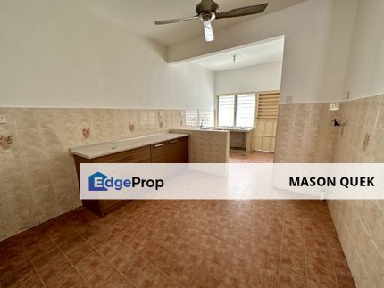 22 X 75/FREE HOLD/NICE UNIT, Selangor, Puchong