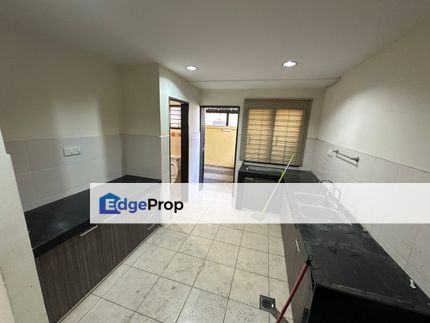 TAMAN PUTRA PRIMA/BELOW MARKET/FREE HOLD/20X70, Selangor, Puchong