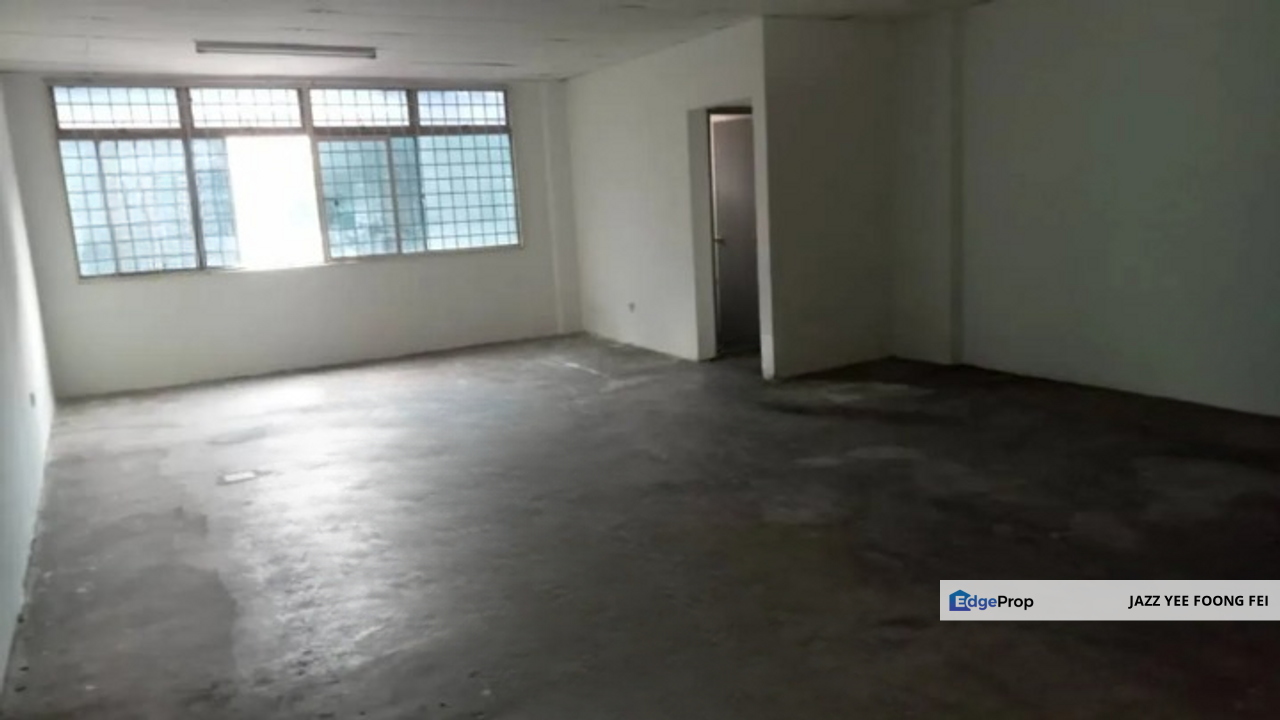 1.5 Storey Link Factory @ Taman Perindustrian Meranti Jaya, Puchong, Selangor, Puchong