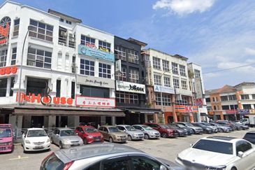 Jalan Kenari, Bandar Puchong Jaya