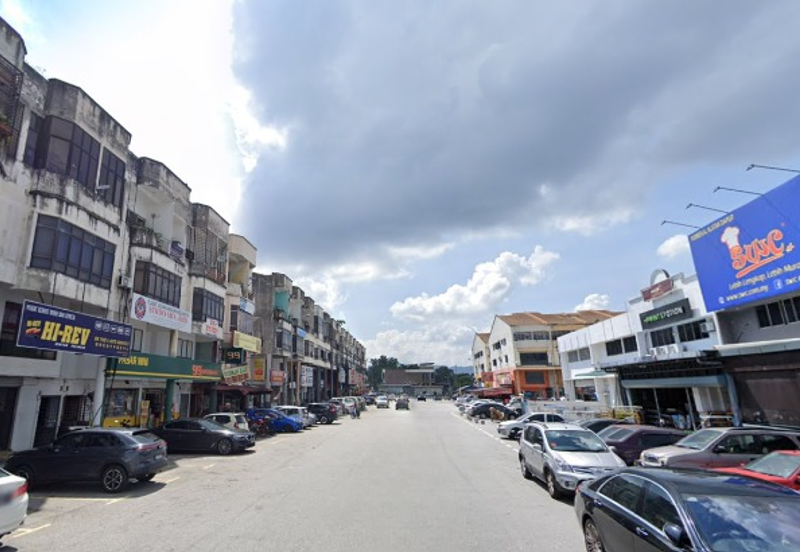 Taman Sri Batu Caves