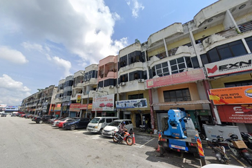 Taman Sri Batu Caves