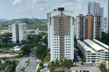 Condominium Akasia