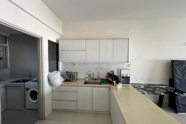 SetiaWalk R3 Solace Service Apartment