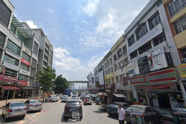 Jalan Kenari, Bandar Puchong Jaya