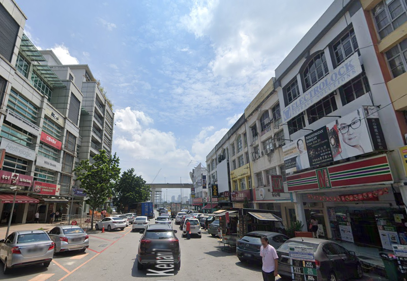 Jalan Kenari, Bandar Puchong Jaya