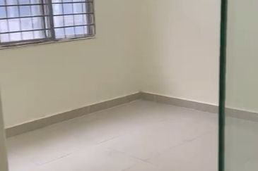 Jalan Kenari, Bandar Puchong Jaya