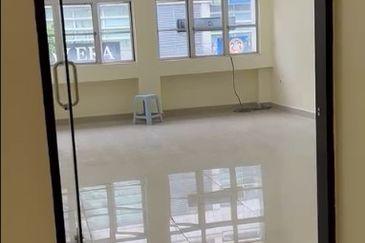 Jalan Kenari, Bandar Puchong Jaya