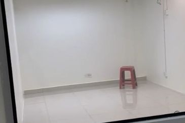 Jalan Kenari, Bandar Puchong Jaya